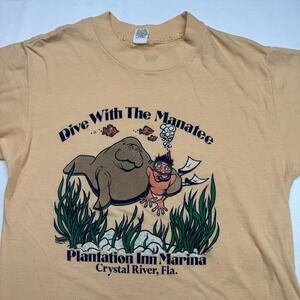 Vintage T-Shirt Single Stitch Lexington Tag Size Large Dive with the Manatee